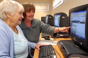 Recom computer club Smith Wood Birmingham pic David Bamber mob 07850050248